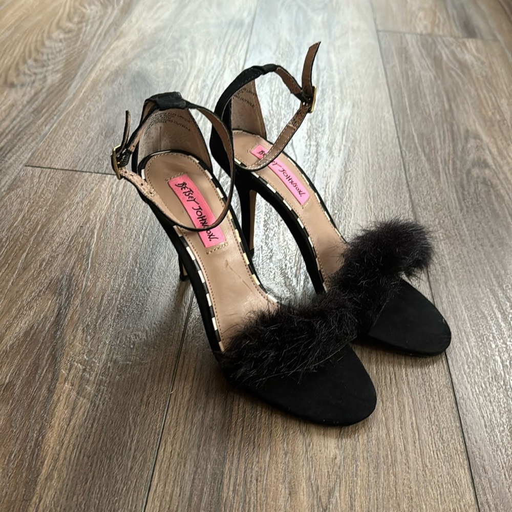 Betsy Johnson Fuzzy Black Heels
